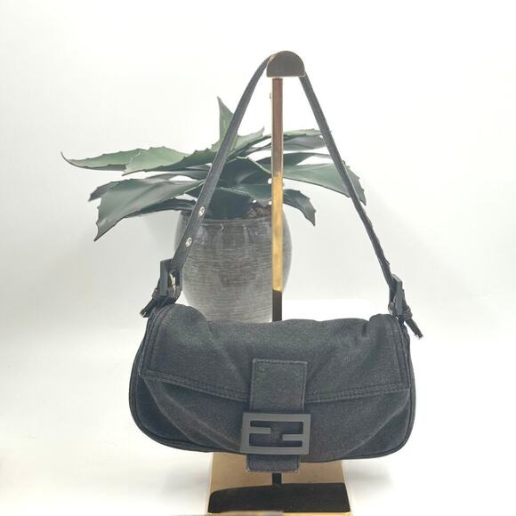 Fendi Charcoal Grey Gray Wool Baguette Dark Gray Gunmetal Hardware Shoulder Bag - Picture 1 of 11